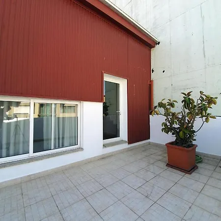 Konukevi Sonetos - 3*