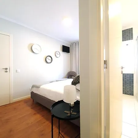 Sonetos - 3* Porto
